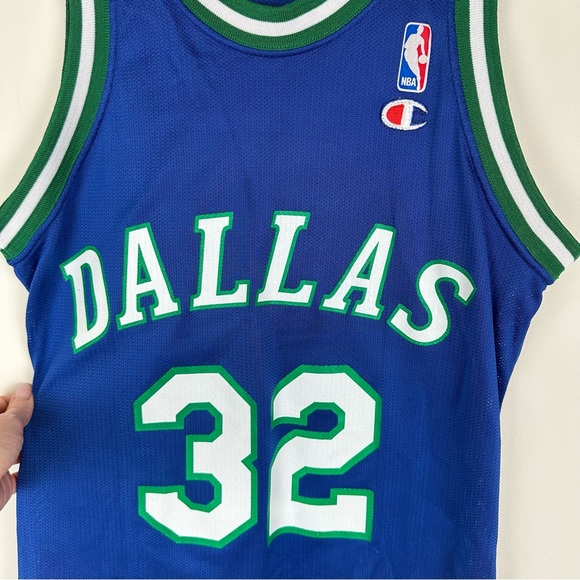 NBA Champion Dallas Mavericks Mashburn 32 Jersey - Picture 2 of 10